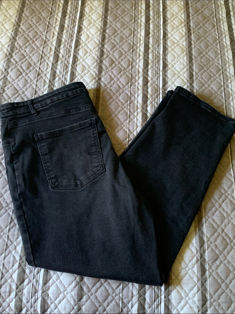 Time and Tru Black Straight-Leg Women’s Jeans